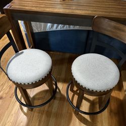 Torjin Counter Height Console Dining Table And 2 Stools