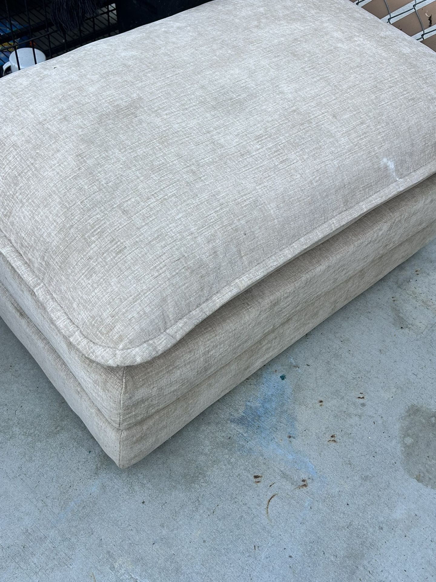 Couch And 2 Ottomans