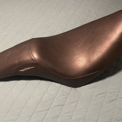 Harley Davidson Dyna 2-Up Seat 