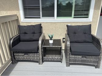 Grey wicker porch set