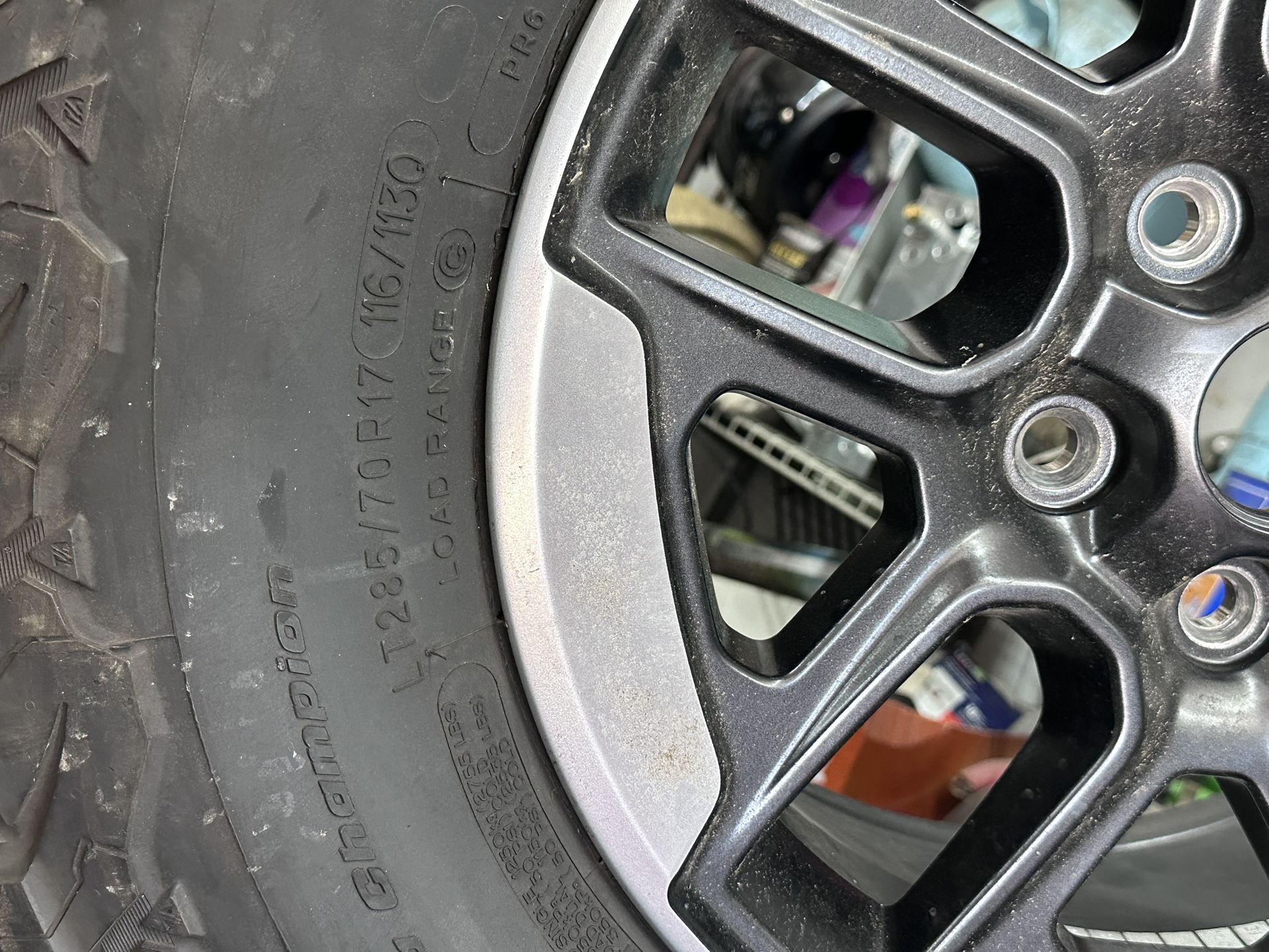 Jeep Wheels And Tires 287/70/17R for Sale in Loveland, CO OfferUp