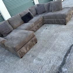 Sectional Couch Cash Only