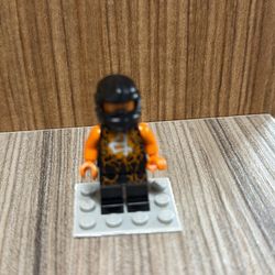Lego Ninjago - Cole (Airjitzu) - Possession Minifigure