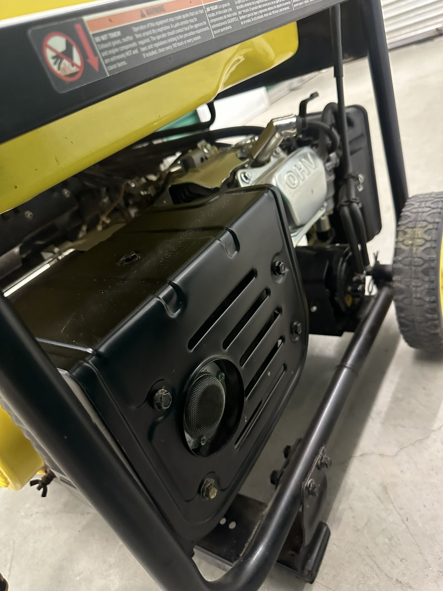 Champion Dual Fuel Generator