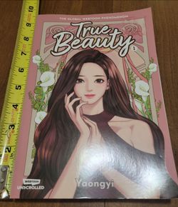 Book Yaongyi
True Beauty, Vol. 1: A WEBTOON Unscrolled Graphic Novel