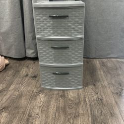 3 Drawer Chest
