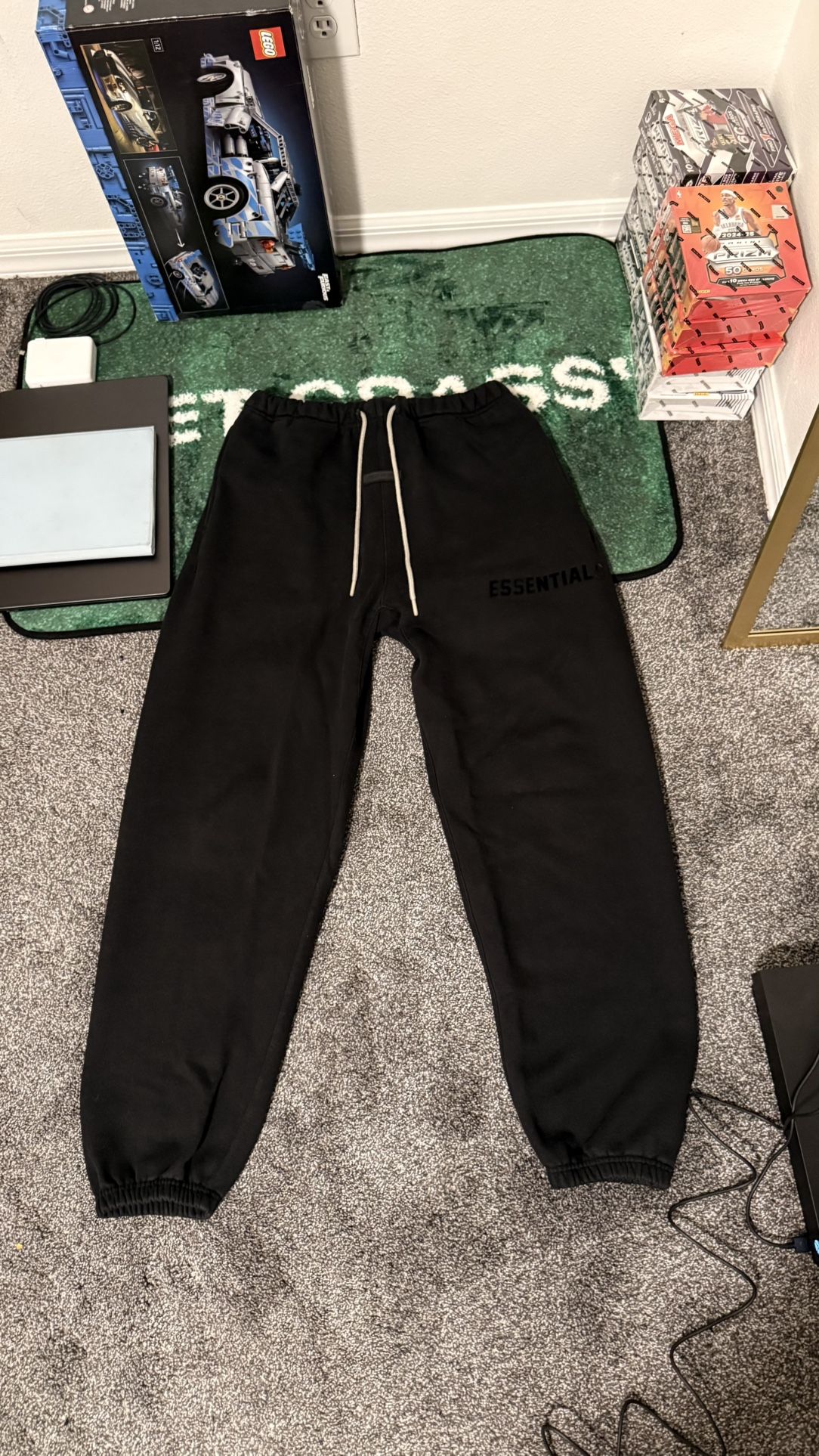 Essentials FOG pants Size L(Have Set)