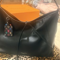 Louis Vuitton x Takashi Murakami CarryAll Vibe MM