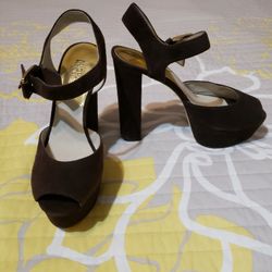 Michael kors size 7.5 dark brown new.