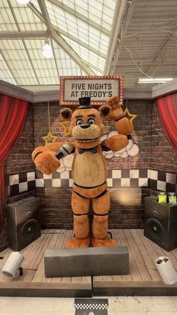 Freddy Fazbear Animatronic Five Nights At Freddy’s Spirit