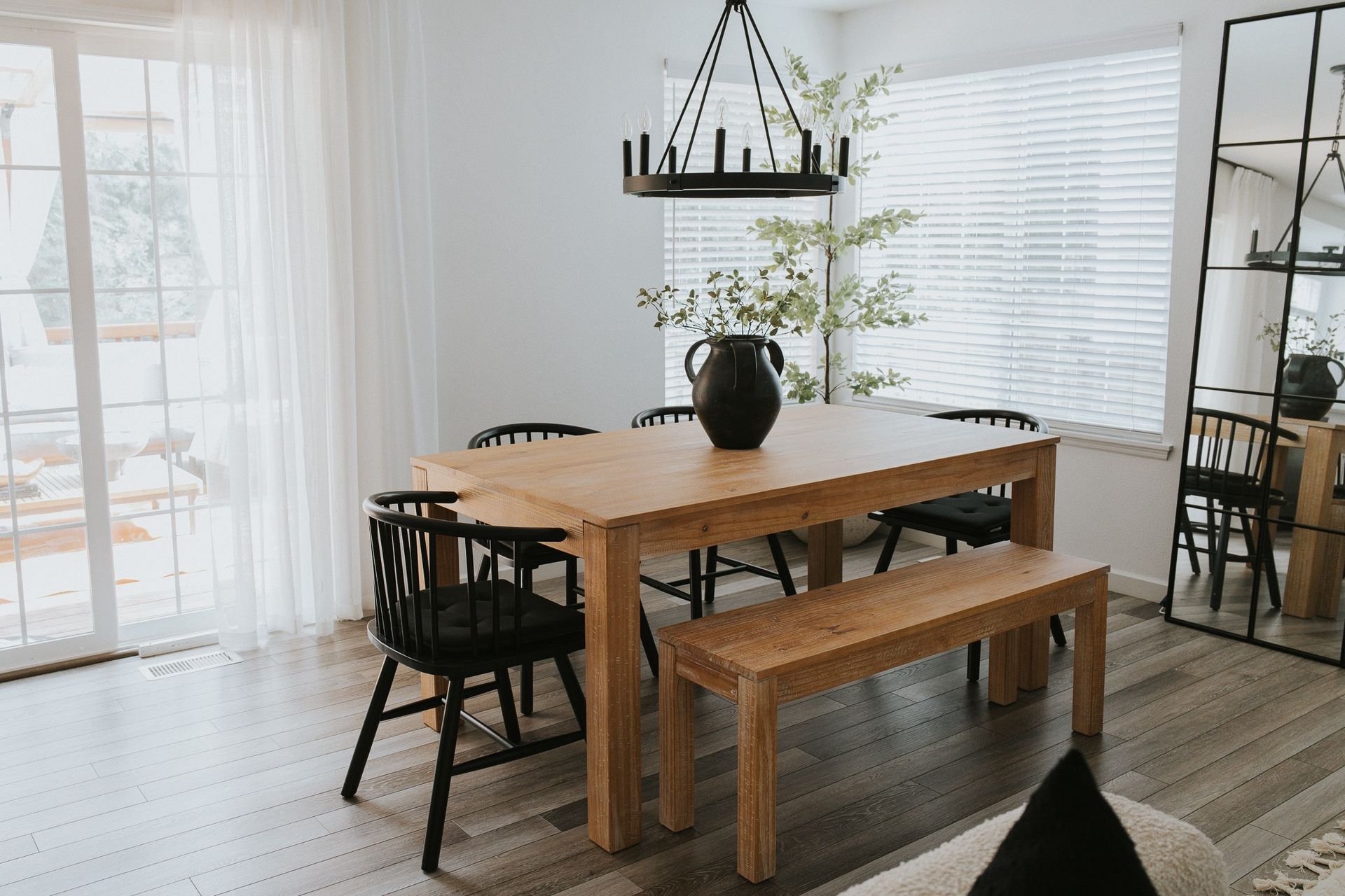 Solid Wood Dinning Table Sets