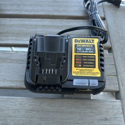 New 20v Dewalt Charger 