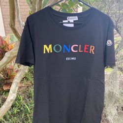 Moncler Black Tshirt