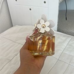 Daisy Marc Jacob’s  Perfume 