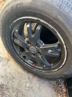 2010 Prius wheels