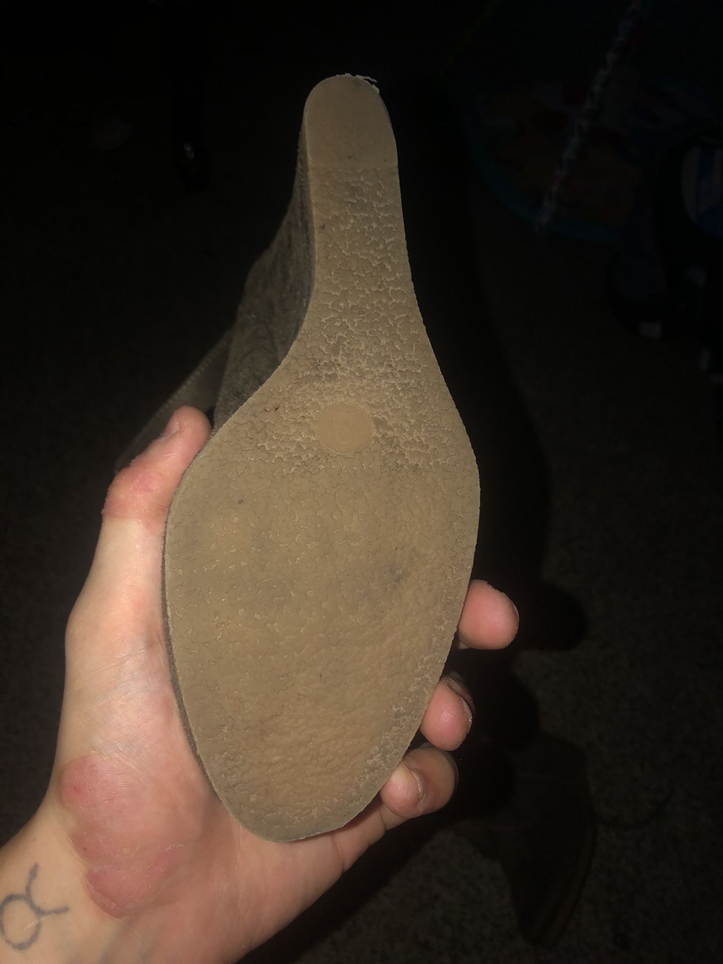 Mossimo supply co woman's wedges size 8
