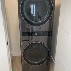 Single Unit LG Washtower 5.0cu.ft Front Load Washer & 7.4cu.ft Gas Dryer 