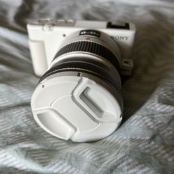 Sony ZV-1 Vlogging Camera 