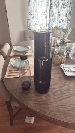 SodaStream Sparkling Water Maker 