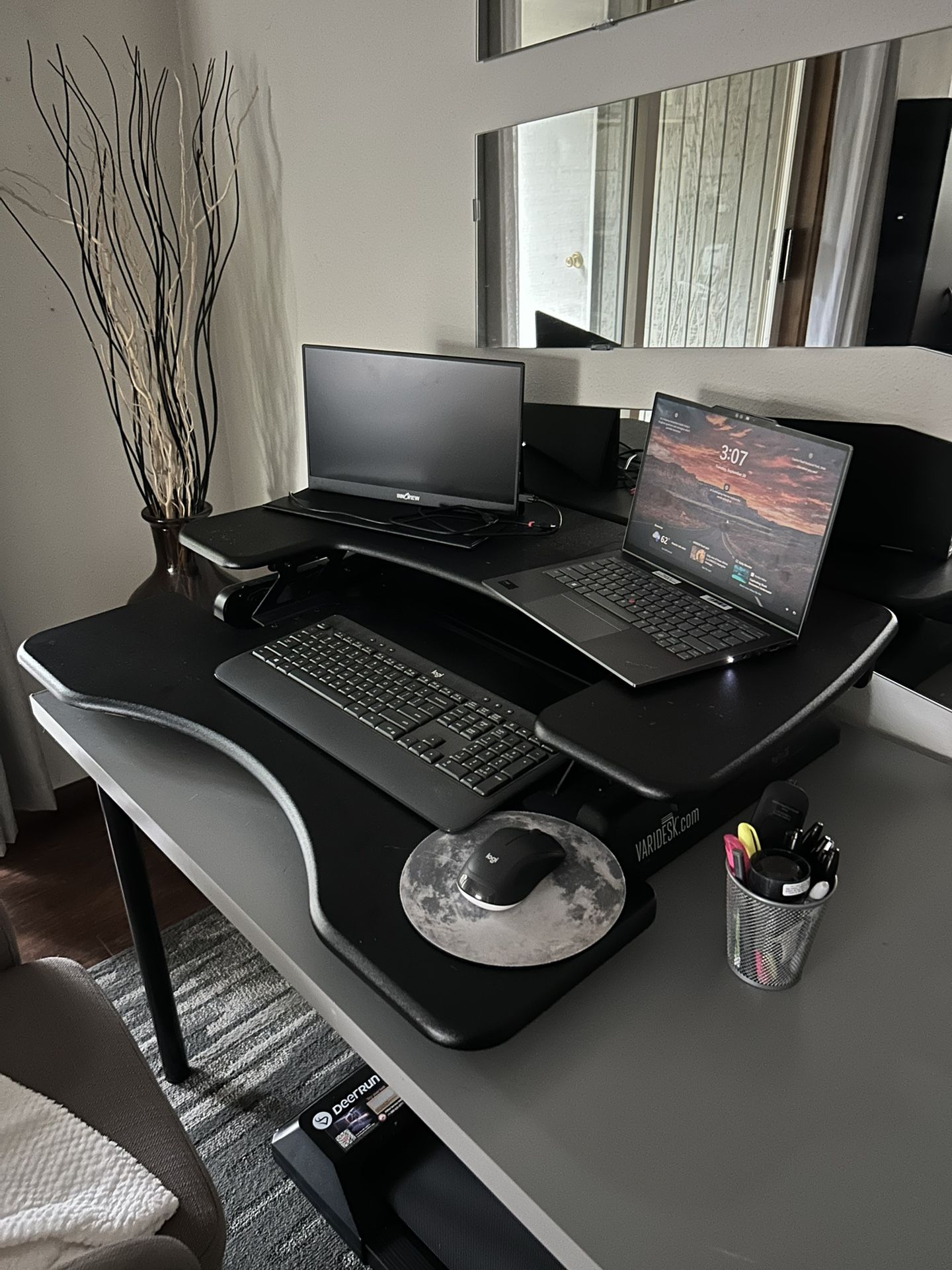 VARIDESK Standing Desk