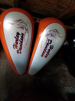 Shovelhead gas tank 6 gal extra large. Rare FLH