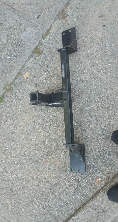 Tow Hitch Package Brand New 