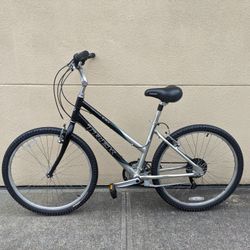 Trek Navigator 26" 21-Speed Hybrid Gravel/Mountain / Road Bike + Seat Suspension + Gel Comfort Seat + Easy Twist Shift/Light Low 17" Frame (MSRP $420)