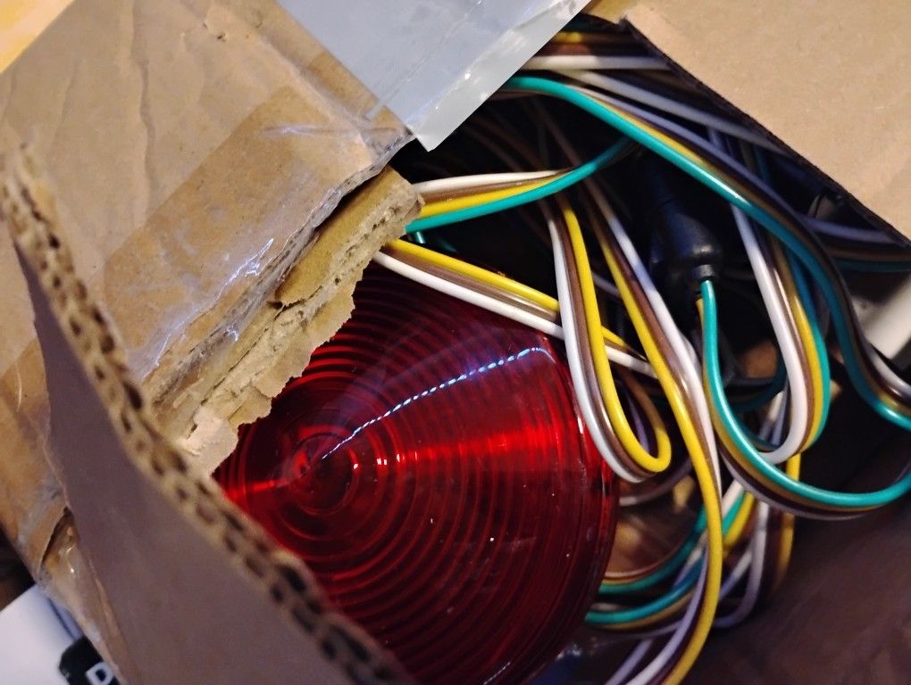 towing hitch lights