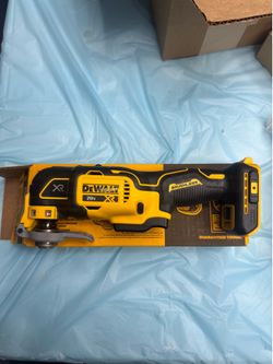 DeWalt XR oscillating multi tool