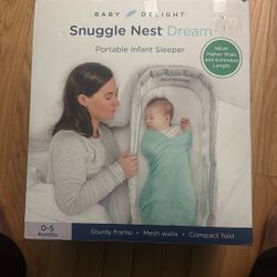 Portable Infant Sleeper 