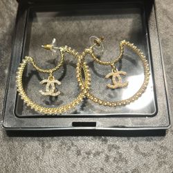 Letter C Rhinestone & Faux Pearl Beaded Gold Charm Hoops