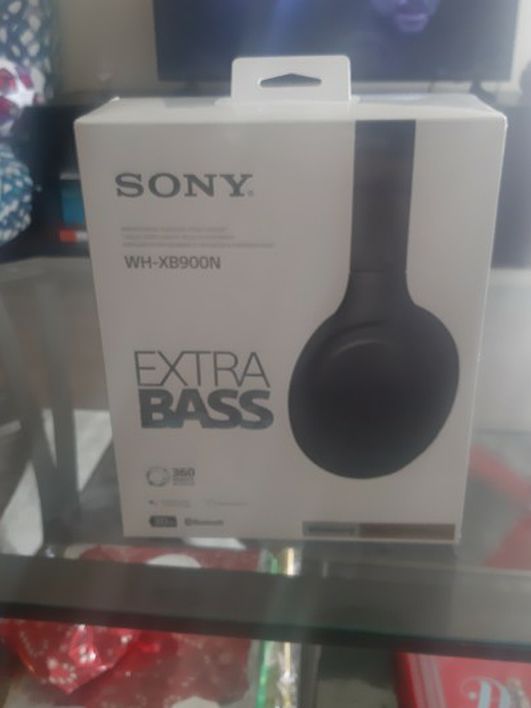 Sony WH-XB900N Extra Bass Headphones