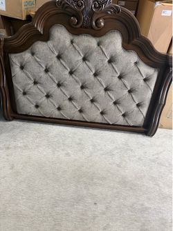 King Size Bedroom Set with Bed Frame, Dresser, Mirror and Nightstand