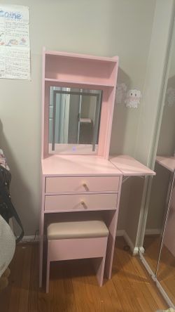 Vanity Table