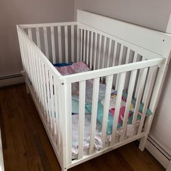 Crib With Mattress Used About 3-4 Times 