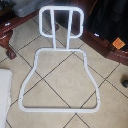 Safety Brace For Bed And Pillow