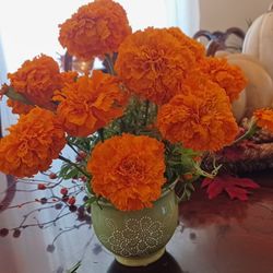 Cempasúchil / Marigold Flower Arrangement