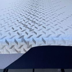 Nectar Premier Memory Foam, King, Like New, Excellent Condition
