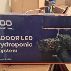 iDoo Indoor LED Hydroponic System