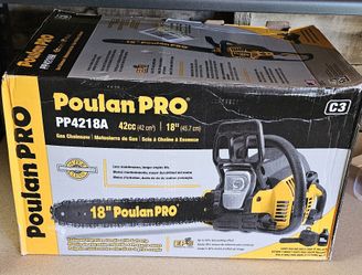 New! Poulan Pro 18" Gas Chainsaw 42cc Carry Case Bar and Chain Oil Included
