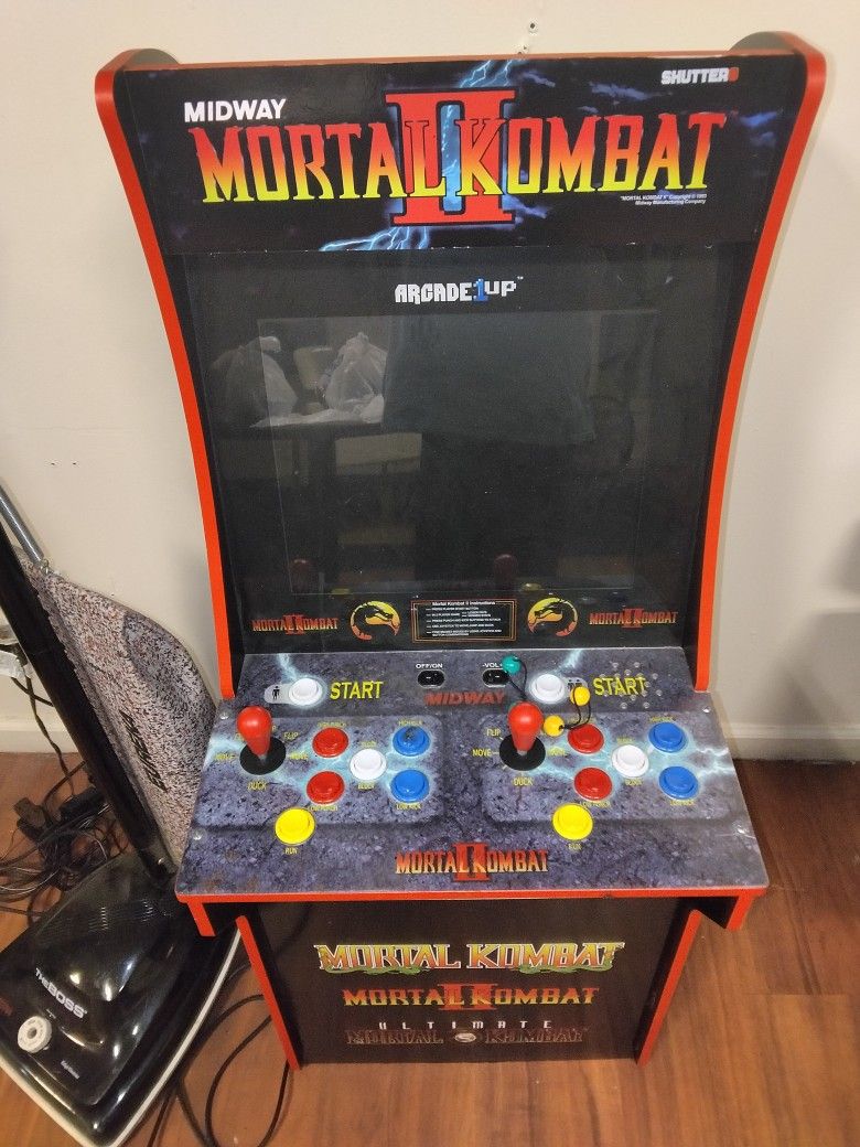Mortal Combat & Street Fighter