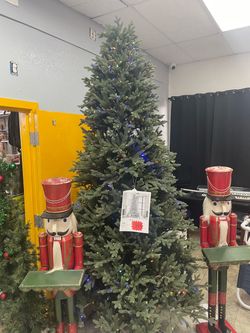 Pre-Lit Artificial Christmas Tree with Multicolor Lights