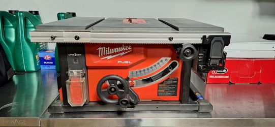 Table saw & miter saw