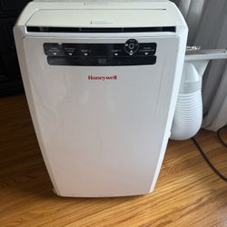 Honeywell Standing AC unit