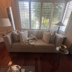 $180 Beautiful Couch