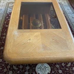 4 Tables Set Oak , one Coffee Table, two End tables and one Console table. Good Condition 