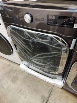 LG 9.0cu.ft Front-Load Gas Dryer