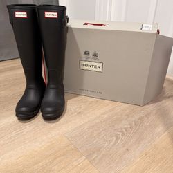 Women’s Hunter boots $100 OBO
