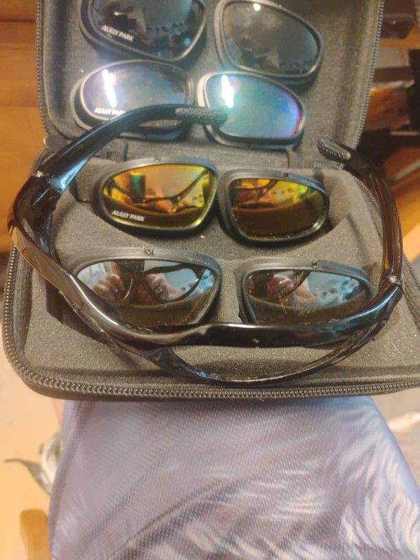 Aully Park Sun Glasses