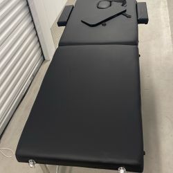 Massage Table.   Medium Sized